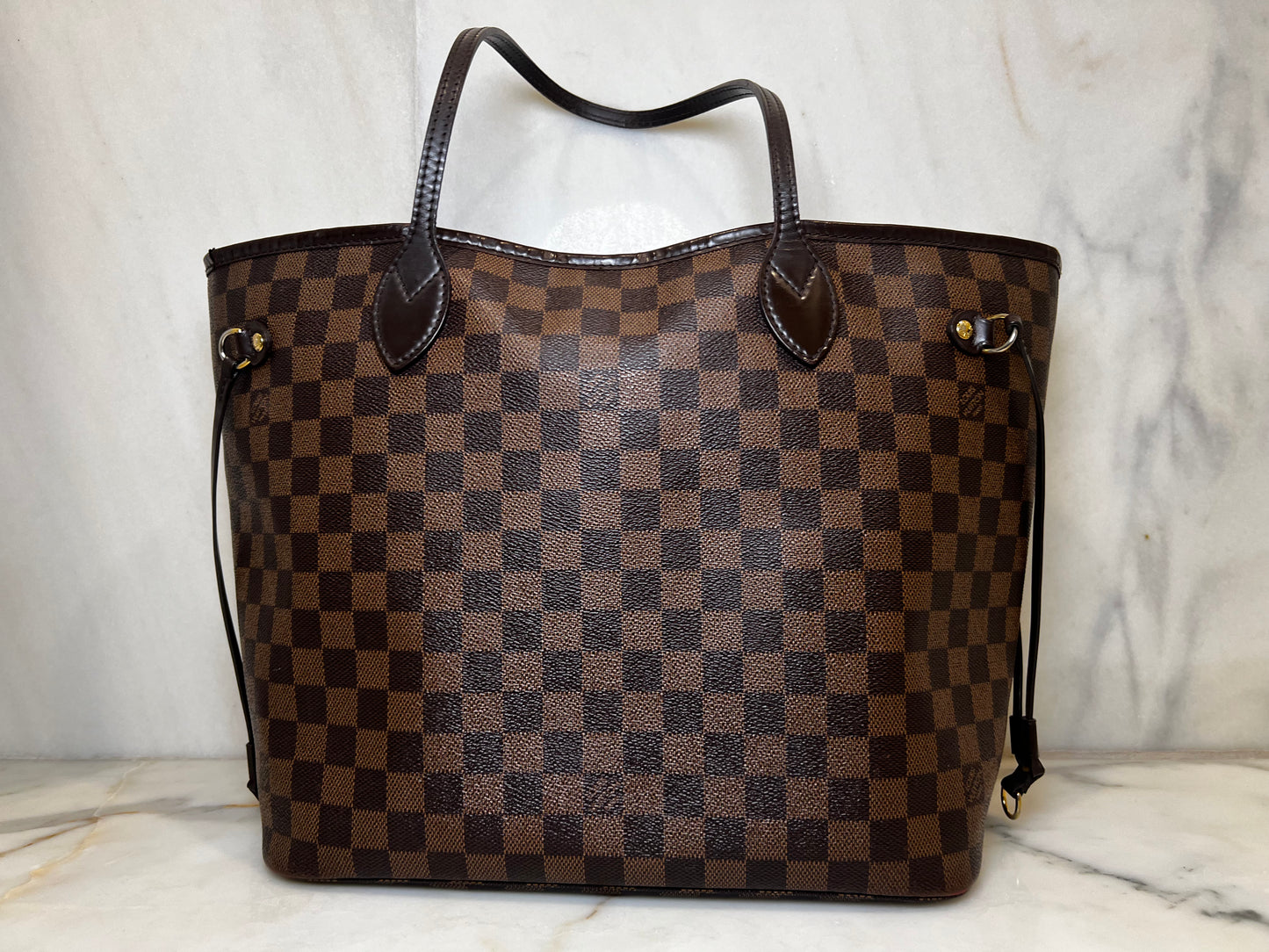 Louis Vuitton Neverfull Bag