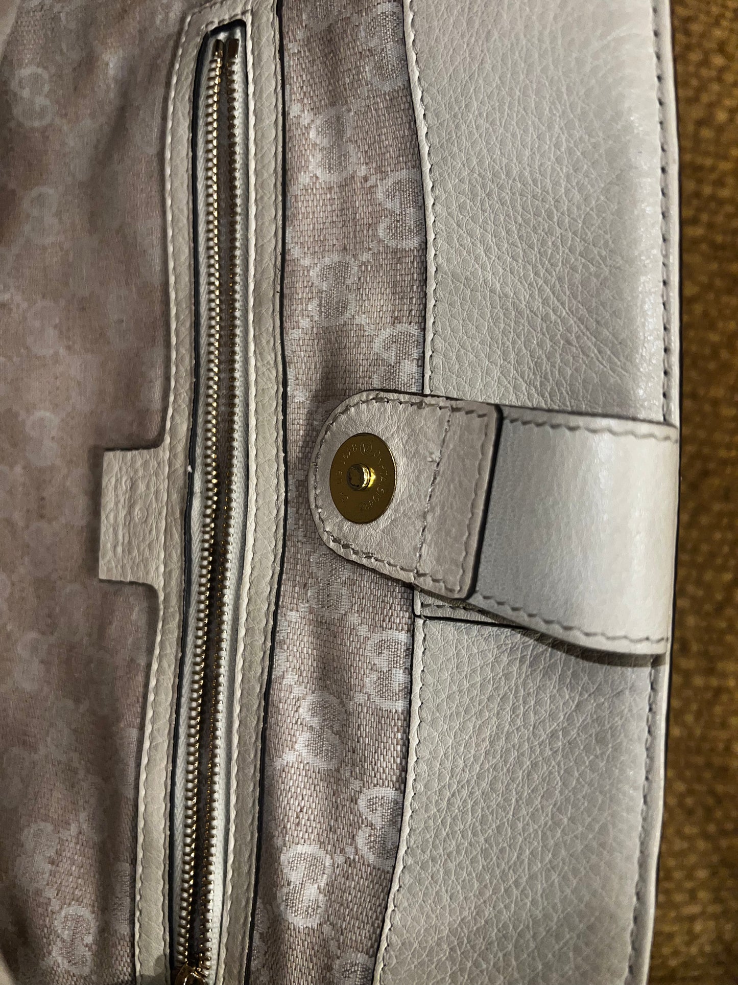 White Gucci Bag