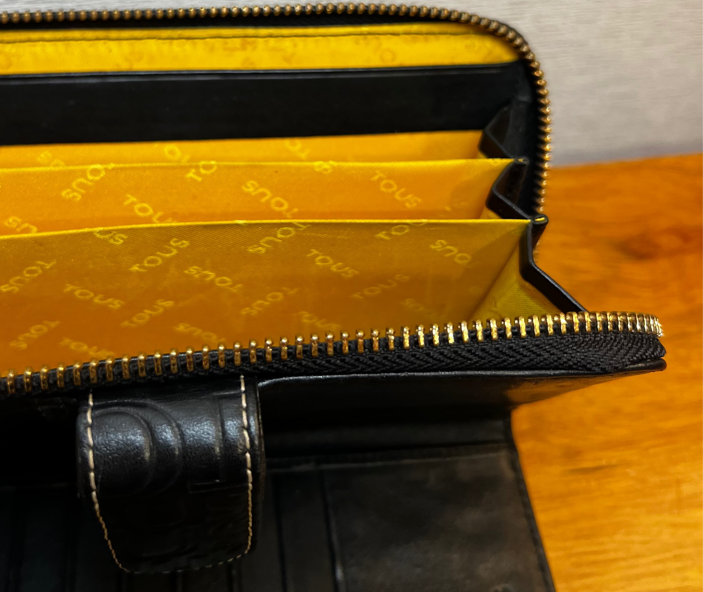 Cartera Tous