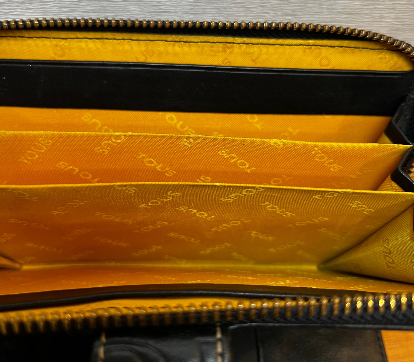 Cartera Tous