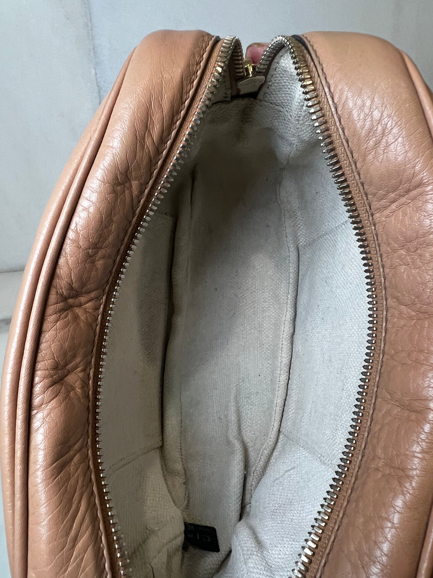 Bolsa Gucci Soho Crossbody